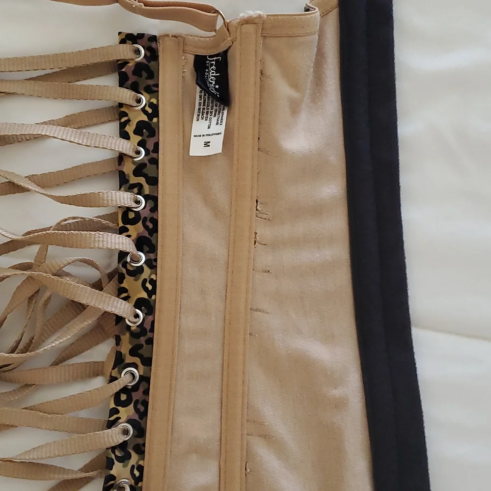 Frederick's of Hollywood lace up corset M - Picture 7 of 15